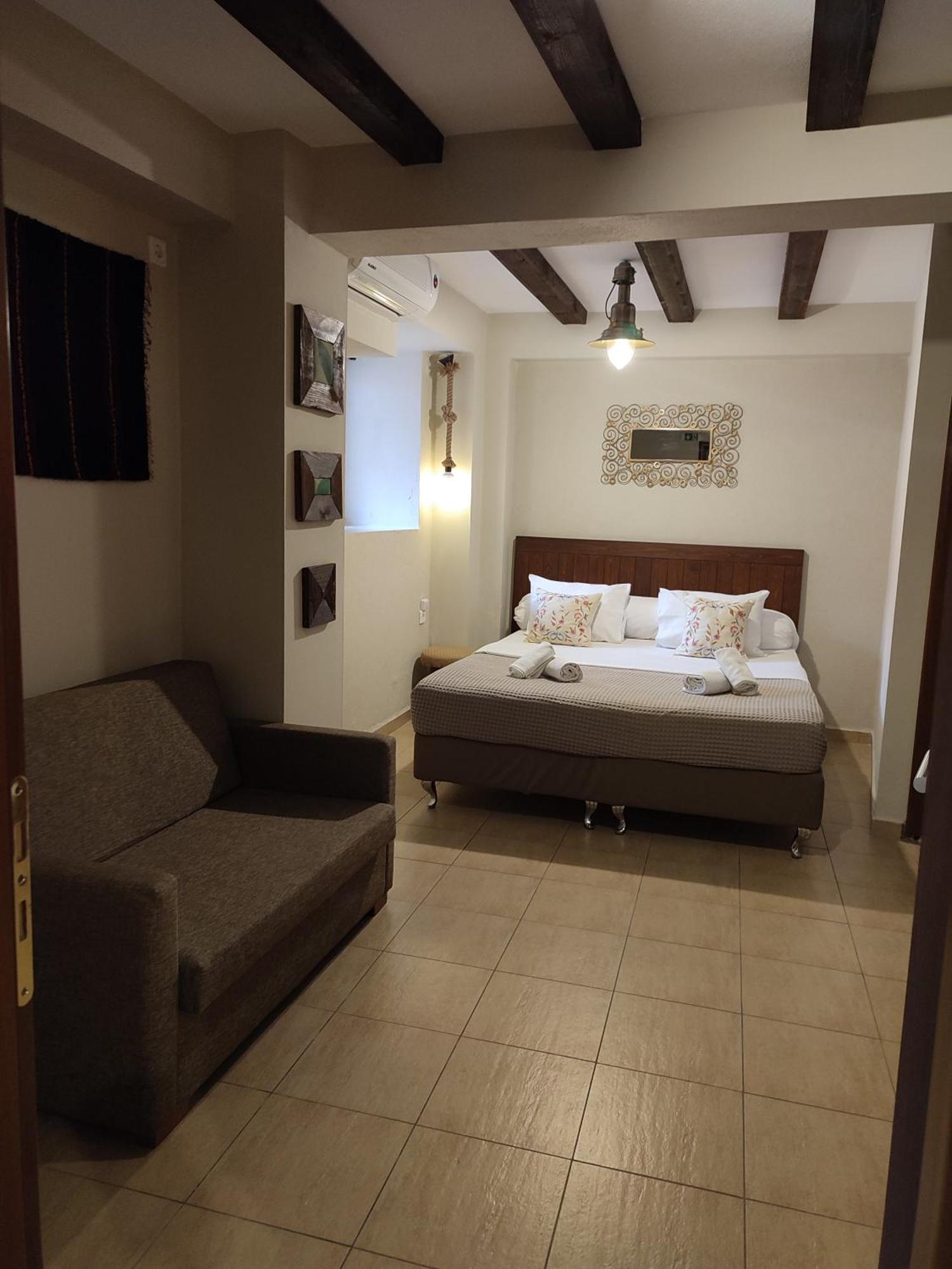 Guesthouse Axieros Samothraki Exterior photo