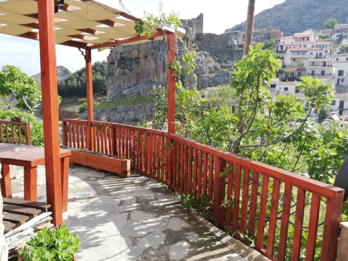 Guesthouse Axieros Samothraki Exterior photo